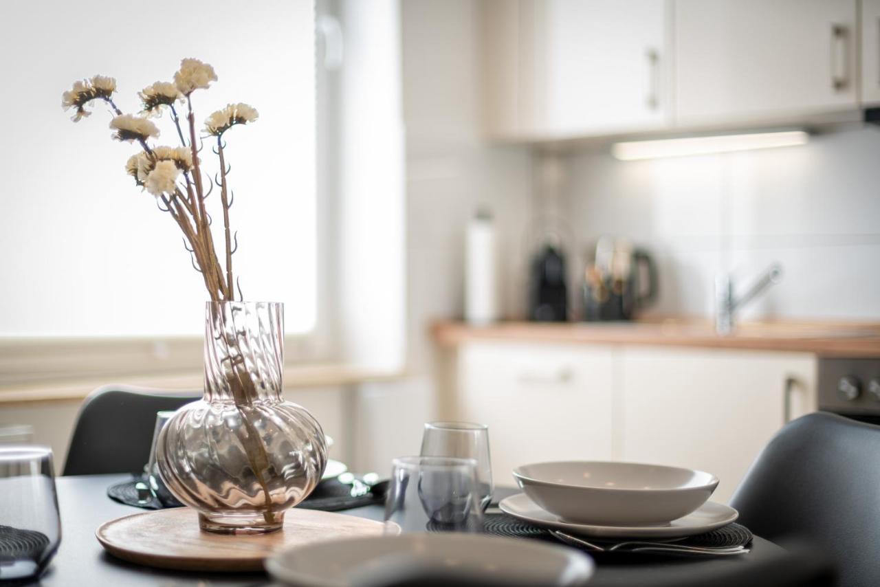 Shiny Homes - Elegant City Apartments Bielefeld Extérieur photo