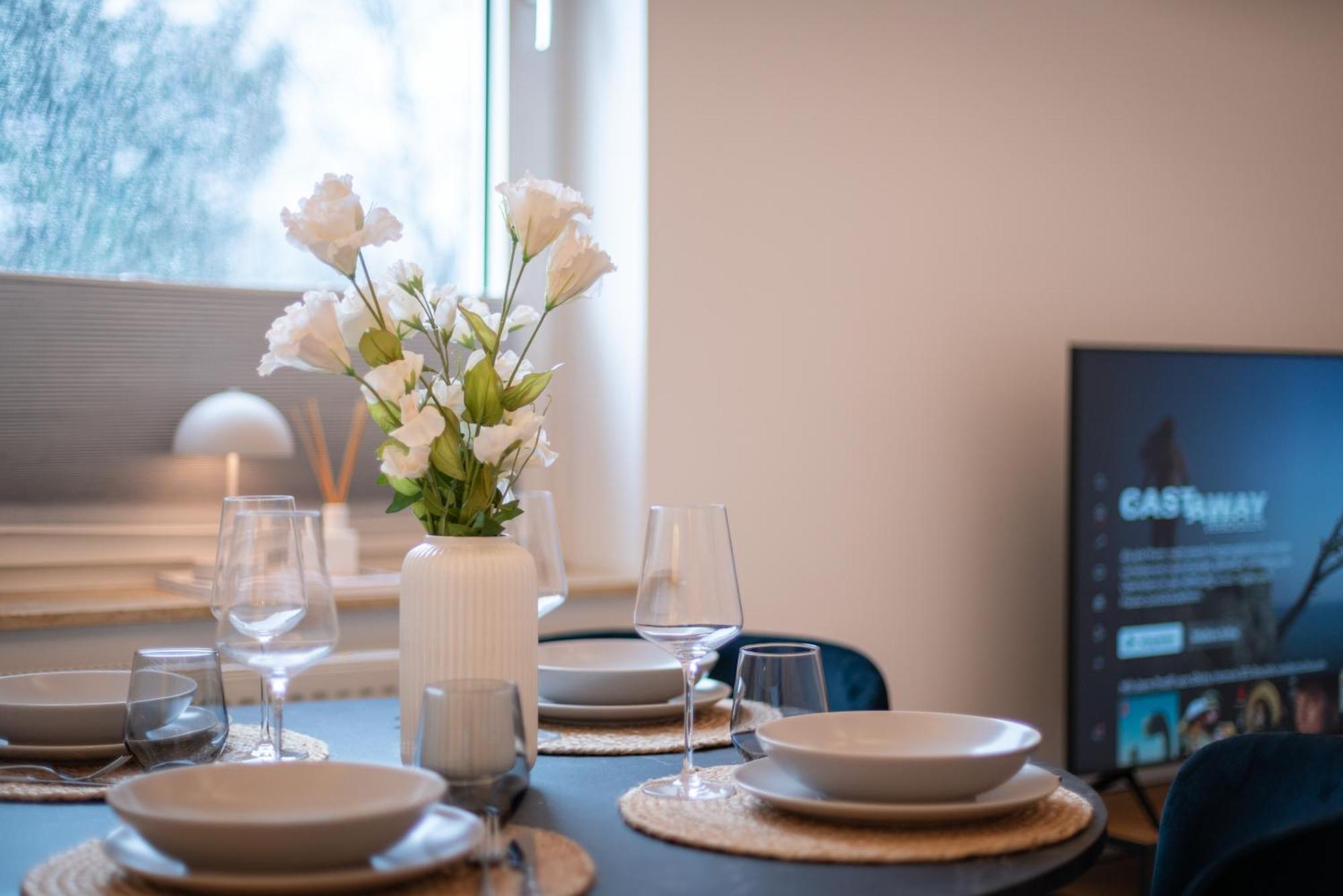 Shiny Homes - Elegant City Apartments Bielefeld Extérieur photo